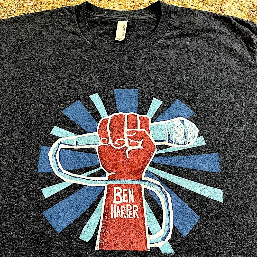 🎸 '11 Ben Harper Artist Give Till It's Gone Album Pamphlet Fist & Mic Funky Tee